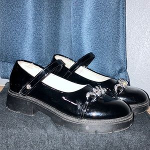 Girls loafer